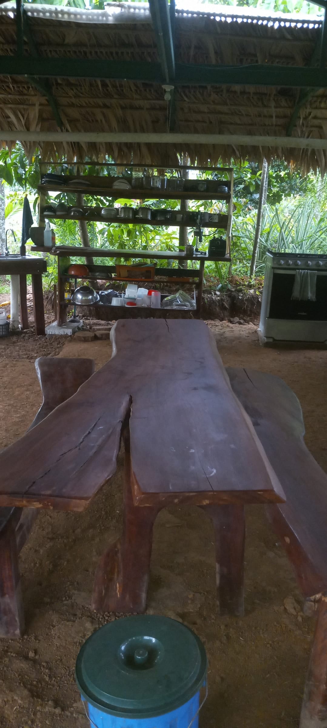 Community kitchen